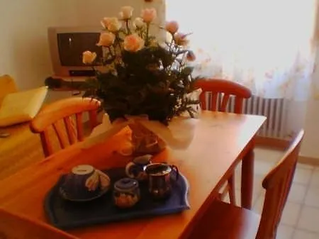 Holiday Del Corso